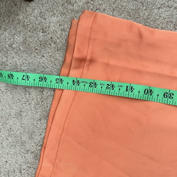 NWT FASHION NOVA SATIN JUMPSUIT LARGE - Picture 11 of 12